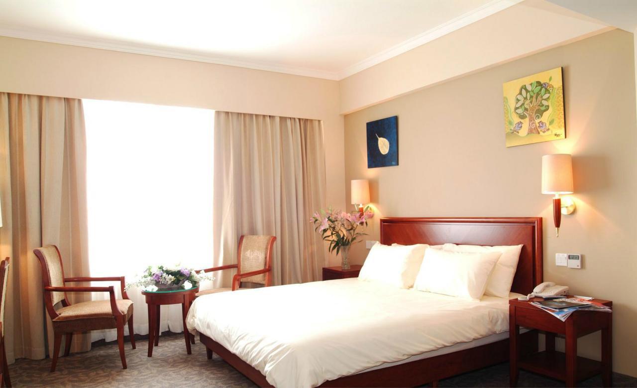 Greentree Inn Beijing Daxing Huangcun Qingyuan Road Metro Station Express Hotel Exterior photo